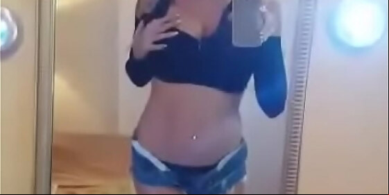 hot s blonde teases more at sexchat website